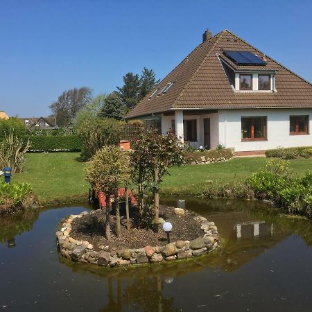 Haus Daheim Apartment Utersum ภายนอก รูปภาพ