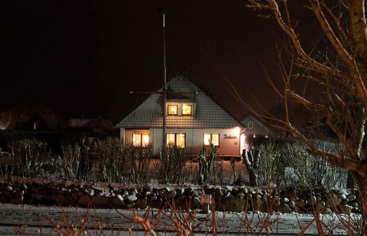 Haus Daheim Apartment Utersum ภายนอก รูปภาพ